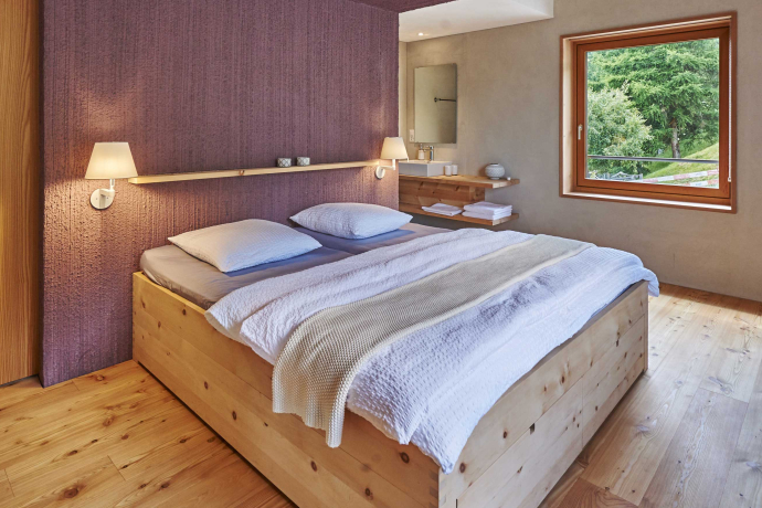 Gästezimmer in der Pensiun Laresch