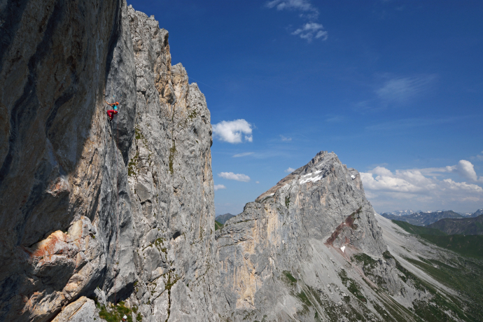 Klettersteig Sulzfluh Klettern im Prättigau Nina Caprez by Robert Boesch