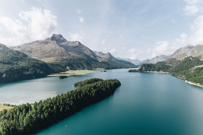 Silsersee (Foto: Fabian Gattlen, Copyright: Engadin St. Moritz Tourismus)
