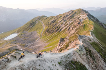 Mountainbiken mit dem Trail Ticket in Davos Klosters Mountainbike Trail Safari Schwarz im Oberengadin (Foto: © Martin Bissig)