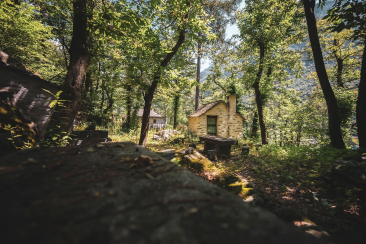 Grotti di Cama auf der Via San Bernardino