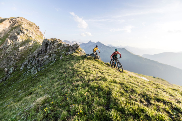 Mountainbiker auf der Jakobshorn Trilogie