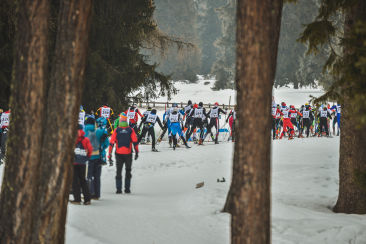 Lantsch Langlauf Volkslauf im Schnee.